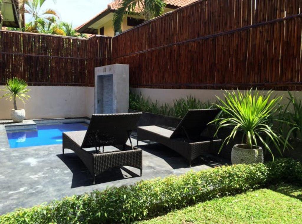 Kuta Holiday Villas 外观 照片