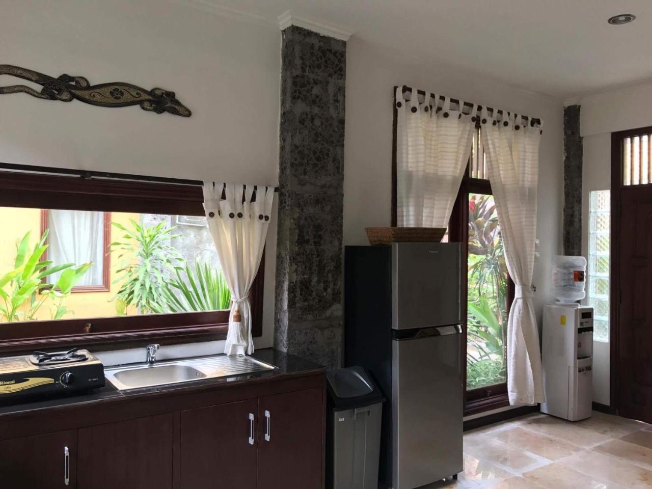 Kuta Holiday Villas 外观 照片