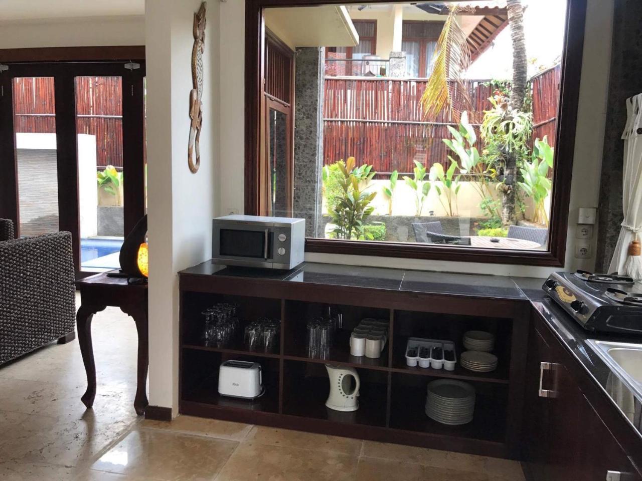 Kuta Holiday Villas 外观 照片