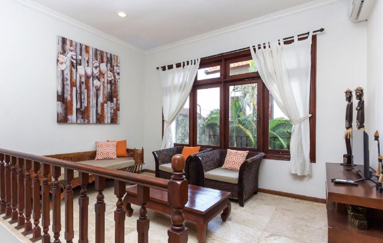 Kuta Holiday Villas 外观 照片