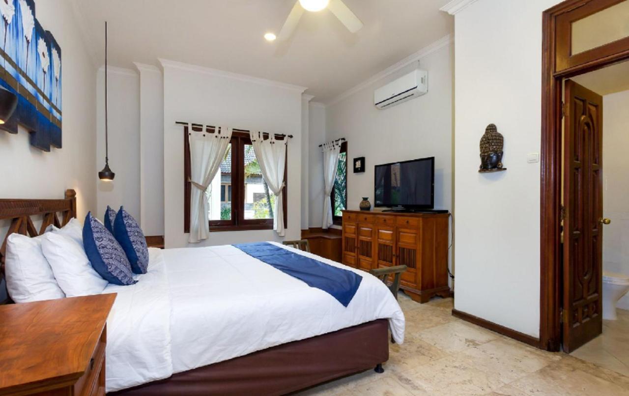 Kuta Holiday Villas 外观 照片