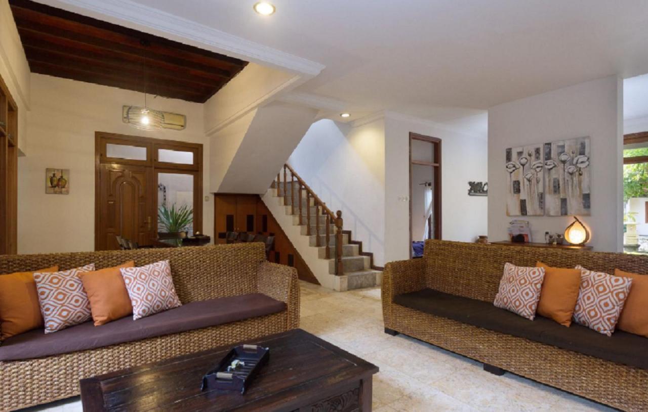 Kuta Holiday Villas 外观 照片