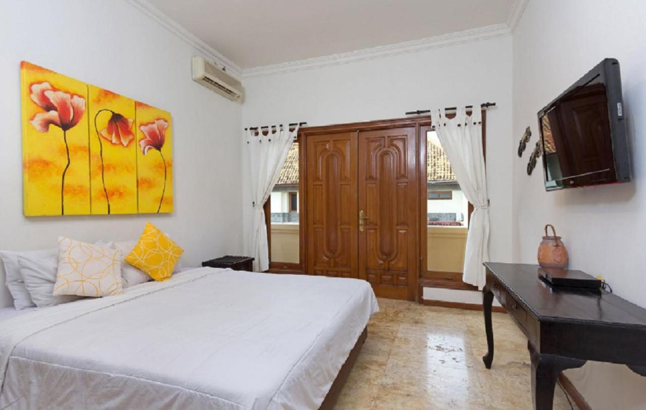 Kuta Holiday Villas 外观 照片